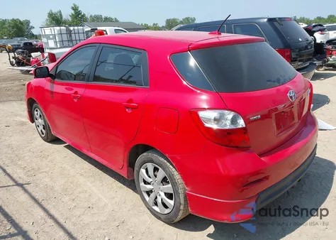 2010 Toyota Matrix z USA, uszkodzony, nr VIN 2T1KU4EEXAC511697